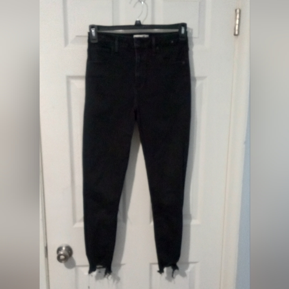 Abercrombie & Fitch Dark Ankle Jeans